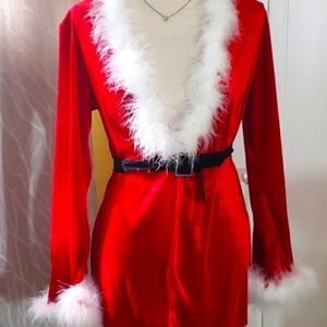 NWOT Santa Red Velveteen Boudoir Set With Thong